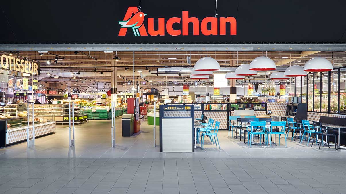 Fumata nera sul trasferimento di 109 negozi e dei 5.700 lavoratori da Auchan a Conad.