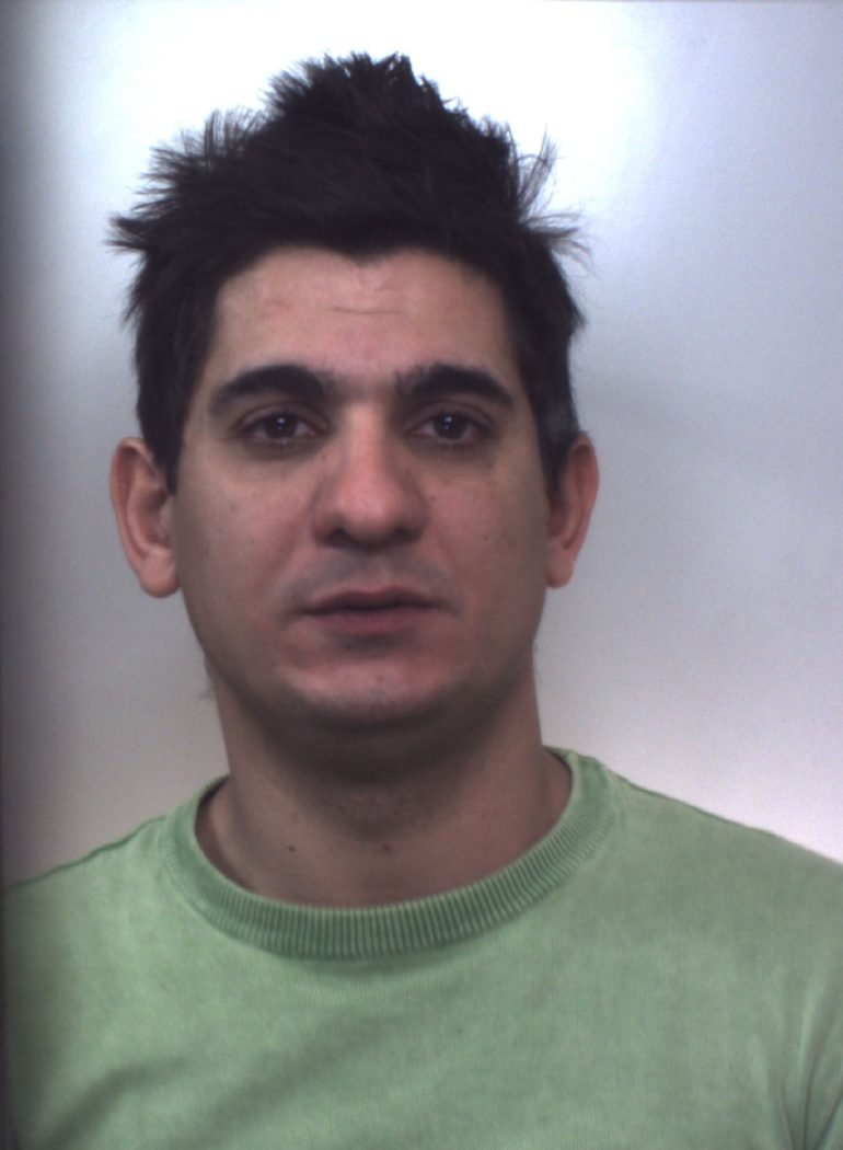 Giffoni, preparava dosi di cocaina in un deposito: incensurato arrestato dai carabinieri