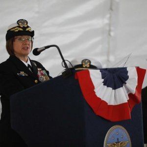 L’ammiraglio donna: Napoli, Nato e Resto del Mondo