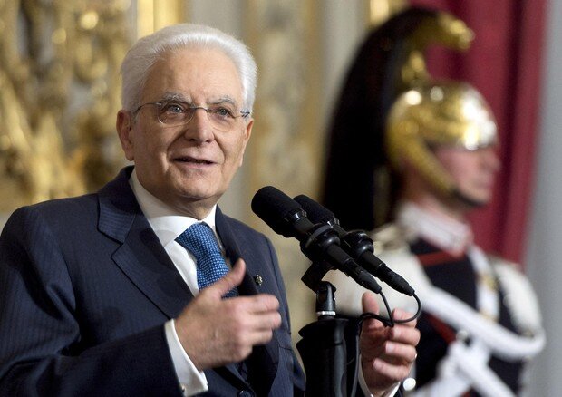 Mattarella: “Va difeso l’interesse del Paese”