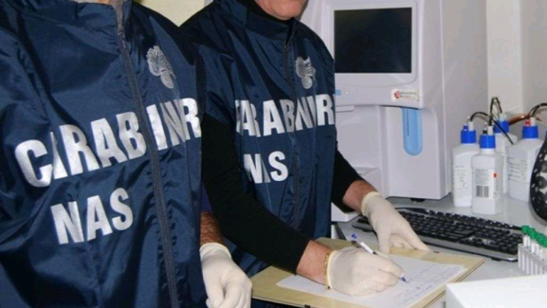 Blitz diplomi falsi per operatori socio sanitari, arresti tra Napoli e la provincia