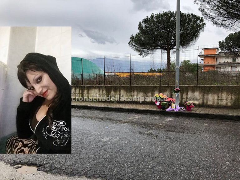 ‘Imma un angelo volato in cielo’ il commovente biglietto davanti alla scuola di Terzigno