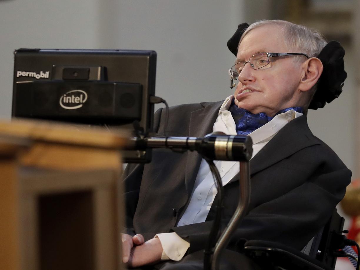 E’ morto Hawking, lo scienziato della teoria dei ‘buchi neri’