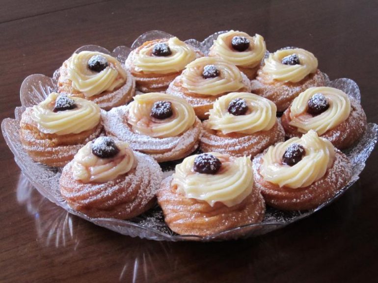 Vendeva zeppole di San Giuseppe e dolci: titolare di un supermercato denunciato a Maddaloni