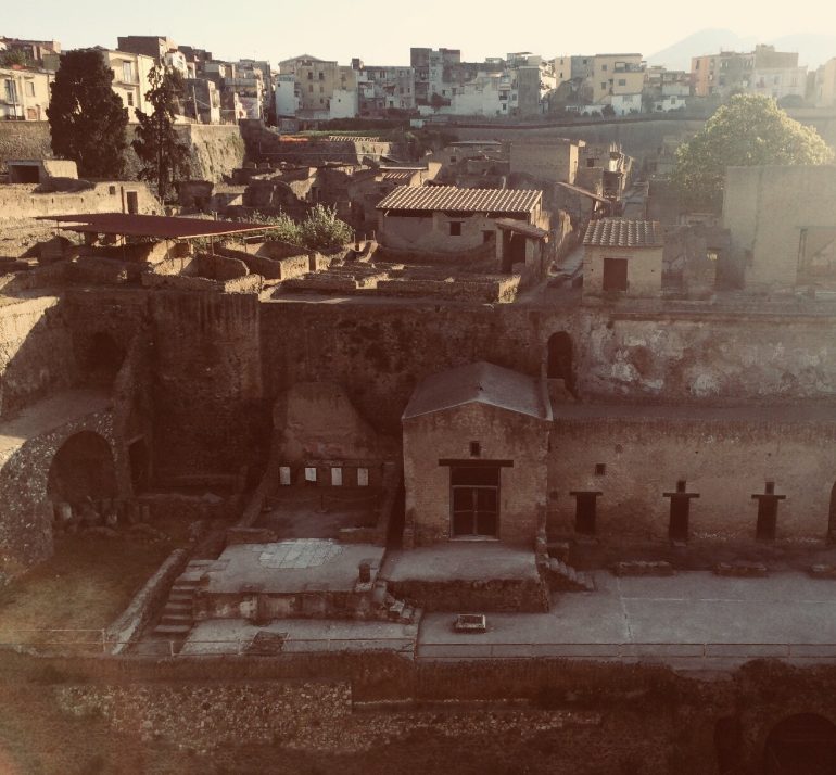 Ercolano. Ludi scaenici, suoni e danza nel Parco archeologico il 29 aprile