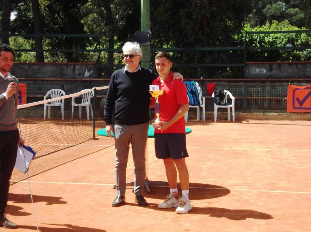 Tennis, Torneo Open Givova: trionfano Giuseppe Caparco e Giulia Porzio. LE FOTO