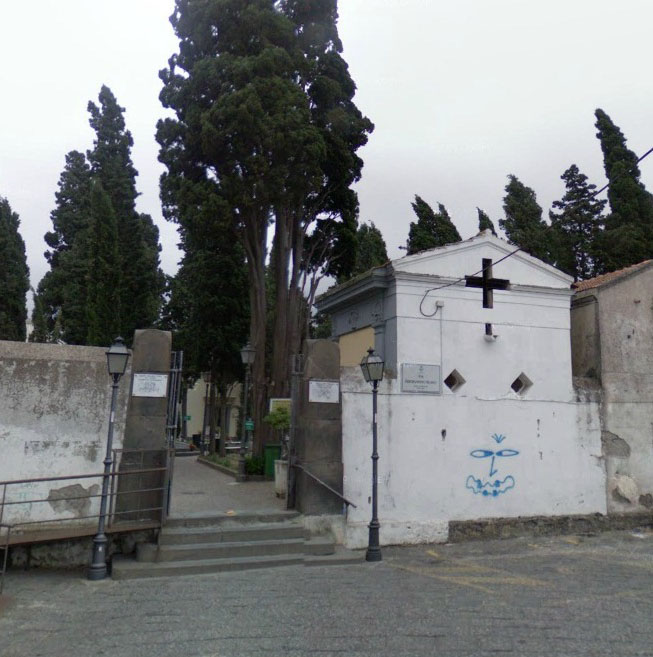 Compravendita di loculi a San Giorgio a Cremano, arrestate tre persone: c’è anche un vigile