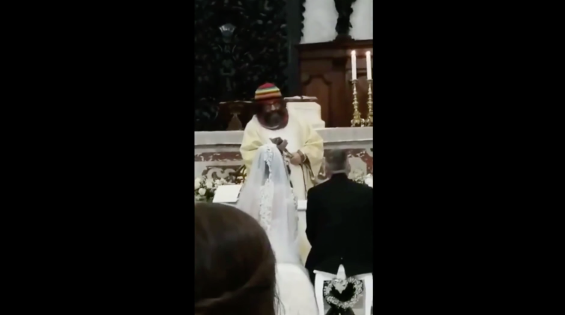 Il prete celebra le nozze sulle note di Jovanotti, ”Oh Vita” al posto dell’ Ave o Maria (IL VIDEO)