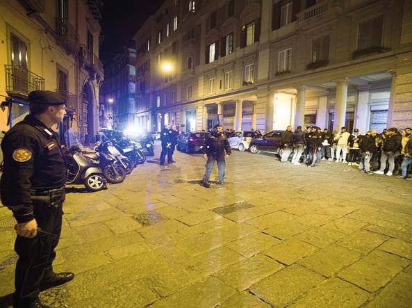 Napoli, ‘Mi sono arrabbiato col parcheggiatore e ho sparato’: la confessione del pistolero del Chiatamone