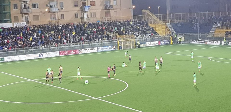 Playoff Serie C: Juve Stabia-Virtus Francavilla come Italia-Germania, finisce 4-3, vespe avanti