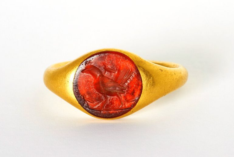 Tarì insieme al Parco archeologico di Ercolano per la mostra sugli ornamenti