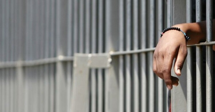 Carceri, nuova protesta a Marassi: detenuti appiccano il fuoco in cella