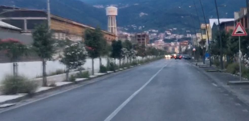 Castellammare, colpiscono un ciclista mandandolo in ospedale: si cercano i baby criminali