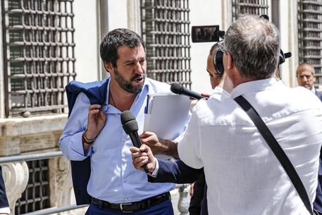 Diciotti: fascicolo su Salvini a Palermo, 50 pagine 5 imputazioni