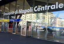 Napoli borseggiatore stazione centrale