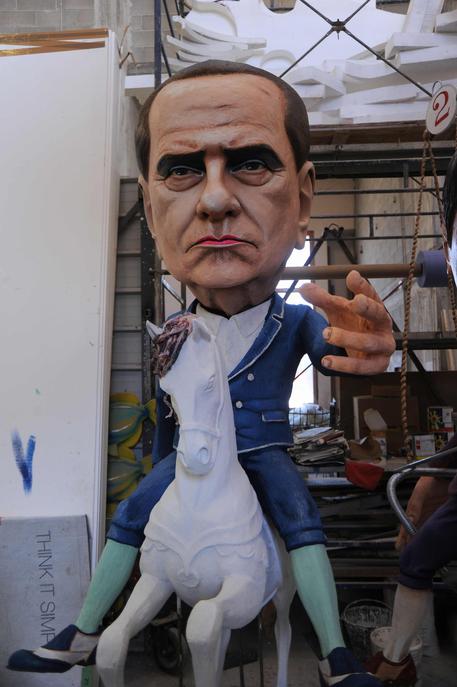 Quando Berlusconi contava: facevano le rapine mettendoci la sua faccia