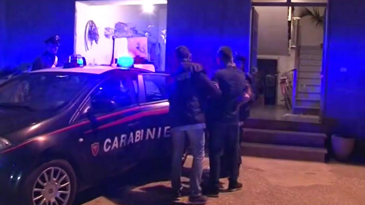 Da Nola a Sorrento per rubare auto: beccato dai carabinieri