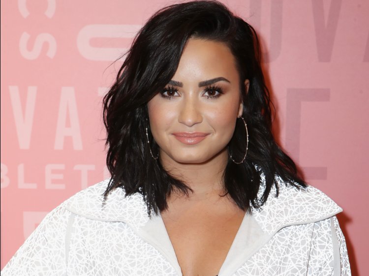 La cantante-attrice Demi Lovato in fin di vita per un’overdose di eroina