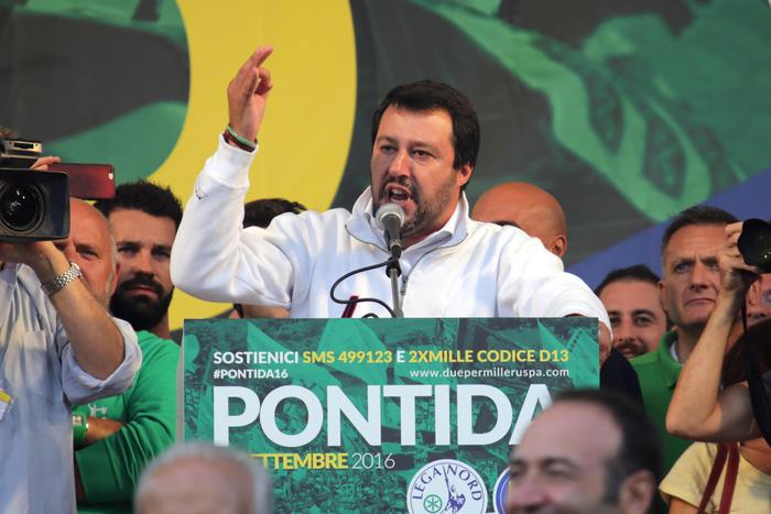 Salvini, avviso ai mafiosi: ‘La pacchia è finita cancelleremo gli sconti di pena per assassini e stupratori’