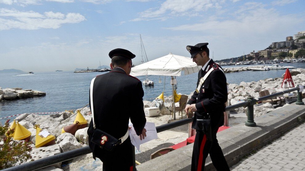 Napoli, scoperti due ormeggi abusivi a Mergellina: sgombero e denunce