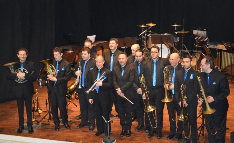 NeapolisBrass Ensemble chiude la rassegna di musica al Castello dell’Abate