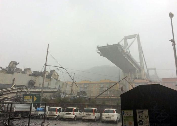 Falsi report dopo il crollo del Ponte di Genova: 9 misure cautelari