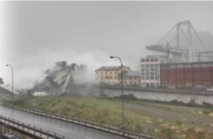 “Oh mio Dio” il crollo in diretta di un ponte in Liguria. IL VIDEO