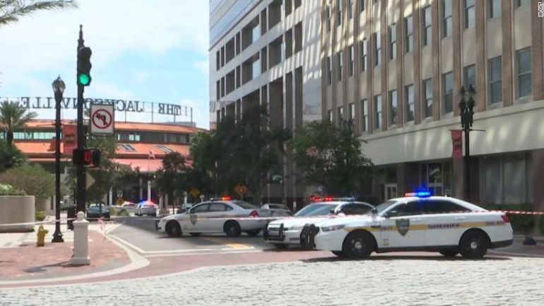 Aveva perso al torneo di video giochi l’assassino di Jacksonville: 3 morti e 11 feriti