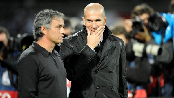 Mourinho rompe con lo spogliatoio dello United, i Red Devils pensano a Zidane