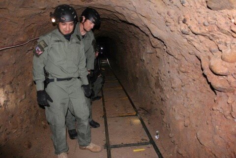 Messico: scoperto tunnel della droga al confine con gli Usa