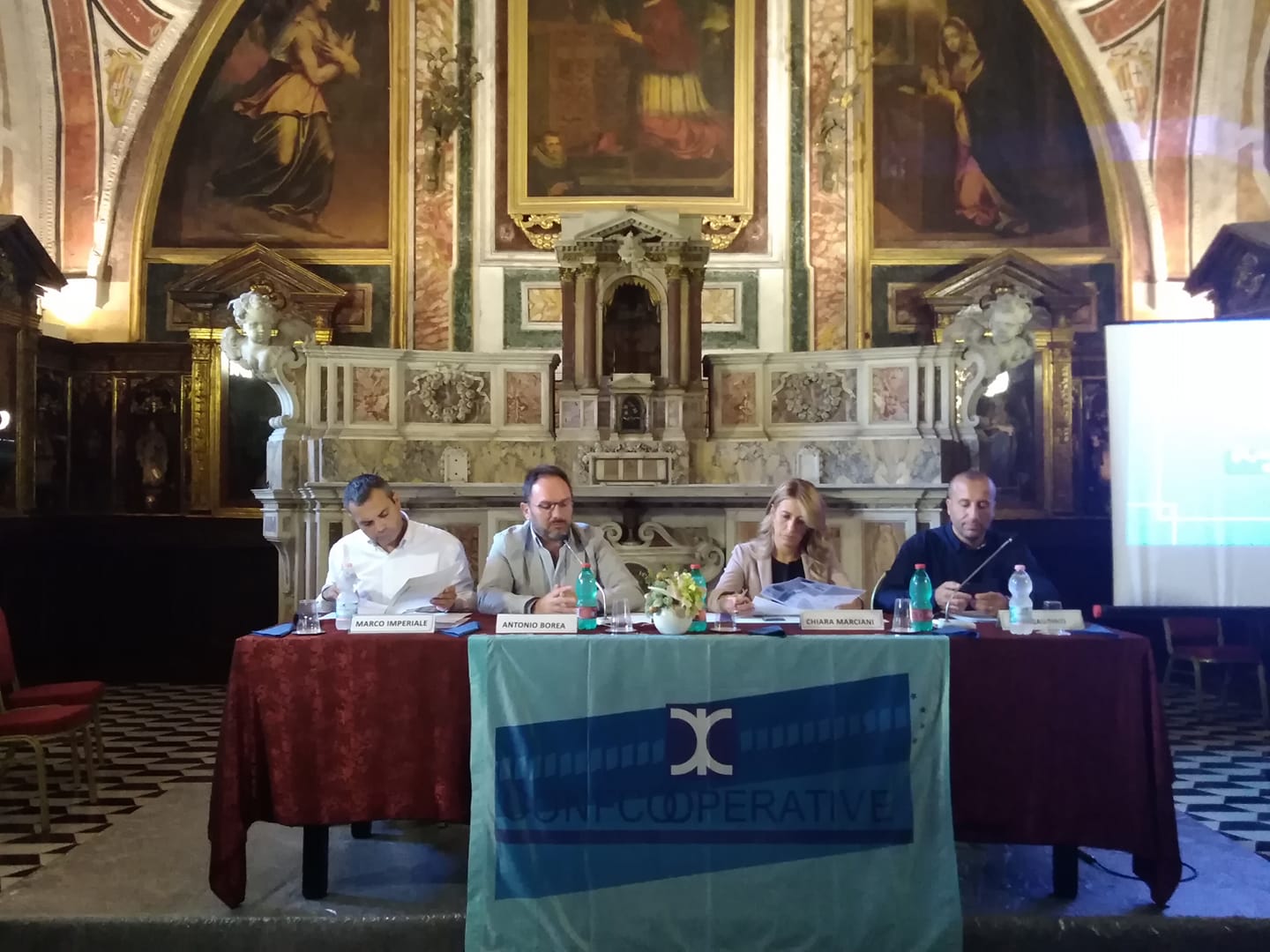 Violenza di genere: verso le sinergie tra il sociale privato e le istituzione Pubbliche in Campania