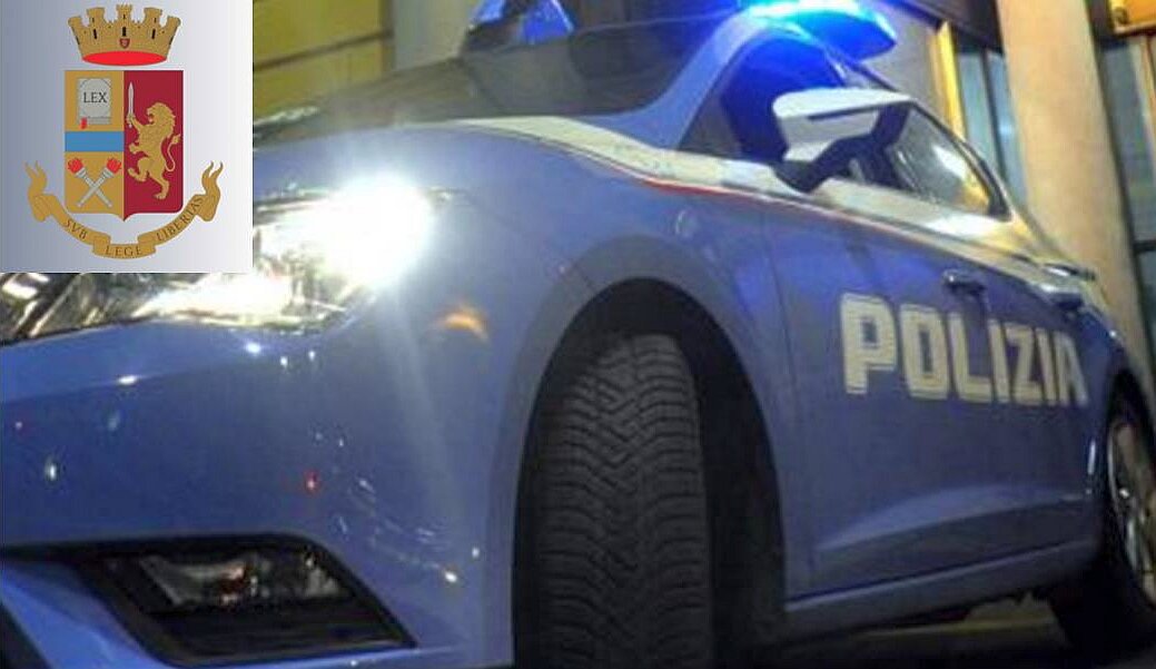 Napoli, coppia di spacciatori catturati dalla polizia a Secondigliano