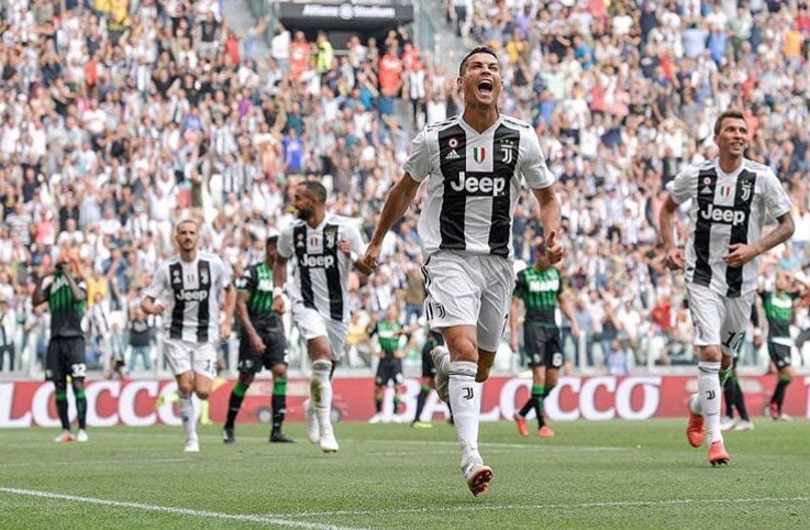 Juventus, vittoria in scioltezza col Frosinone