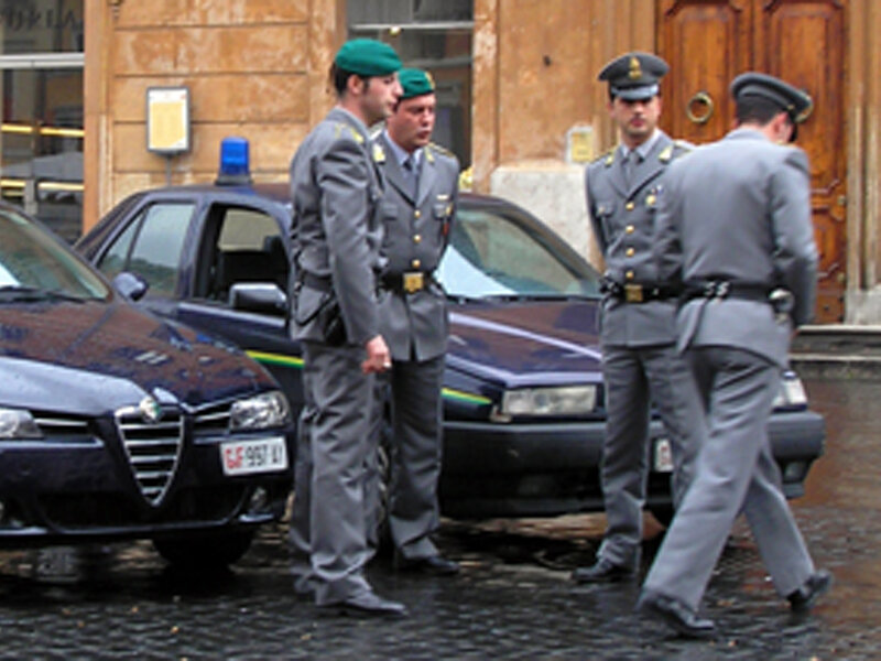 Stroncato traffico di droga lungo l’asse Sassari-Campania: 6 arresti