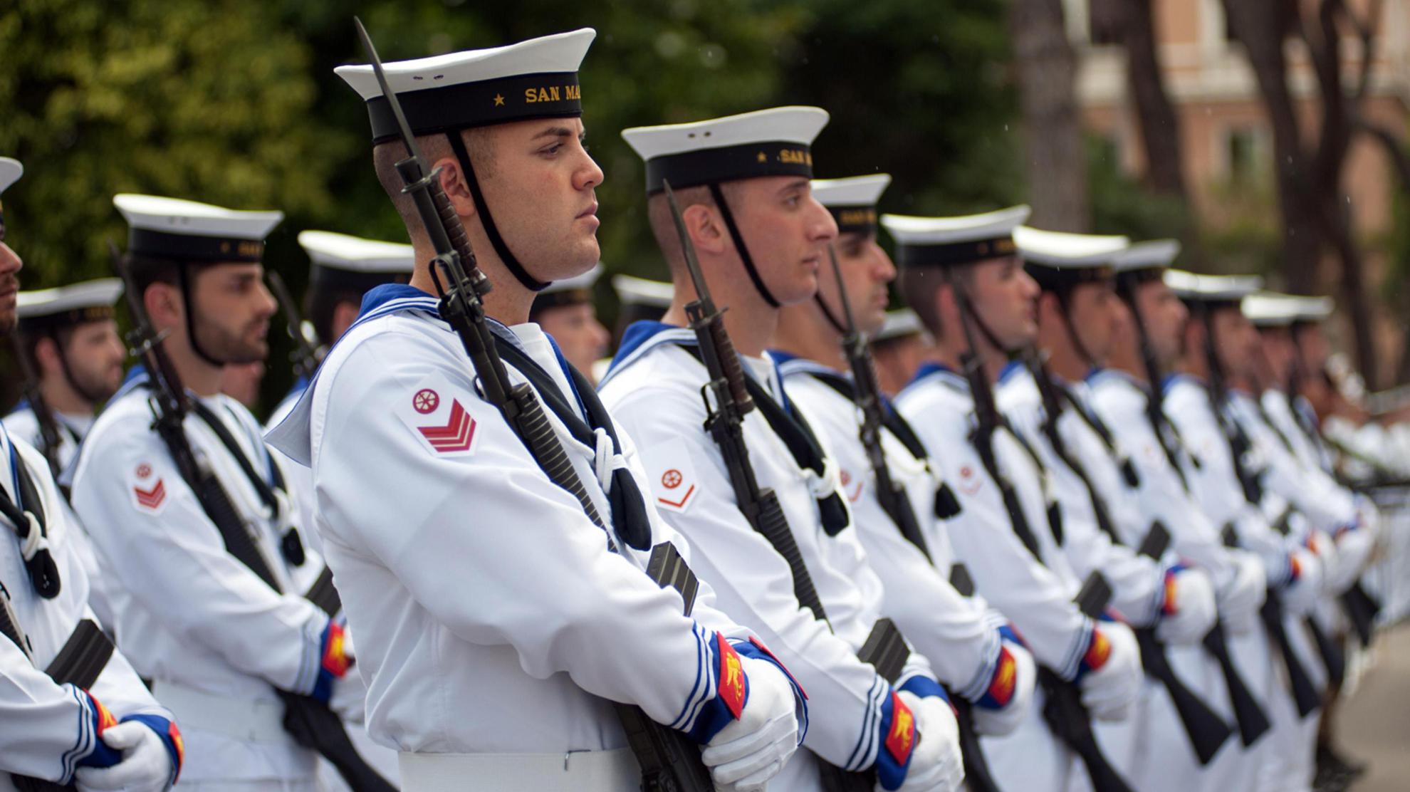 Marina Militare, arriva il concorso: reclutamento per 2225 giovani