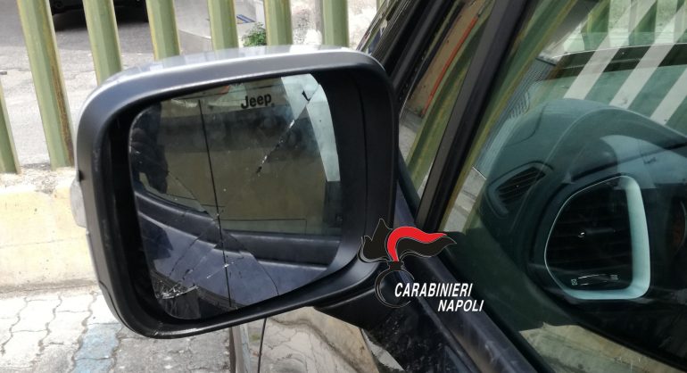 Terzigno, truffa dello specchietto, barattolo di cera e cric usati per ingannare le vittime: arrestato un 35enne