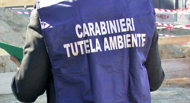 Benevento, rifiuti industriali smaltiti illecitamente: sequestro per 70mila euro
