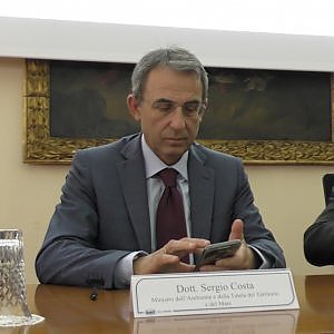 Il ministro Costa in Prefettura a Caserta: “Applicare il modello 2.0” funziona