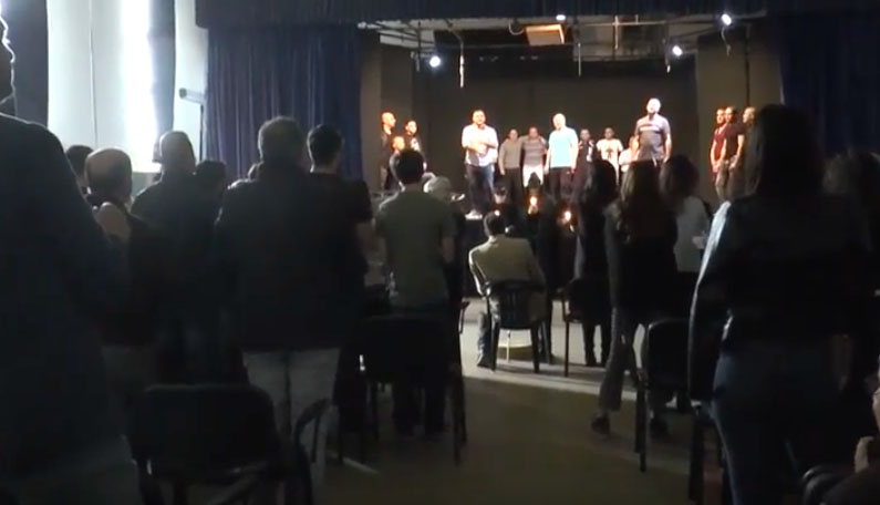 Dodici camorristi in scena nel carcere di Secondigliano in uno spettacolo contro la camorra