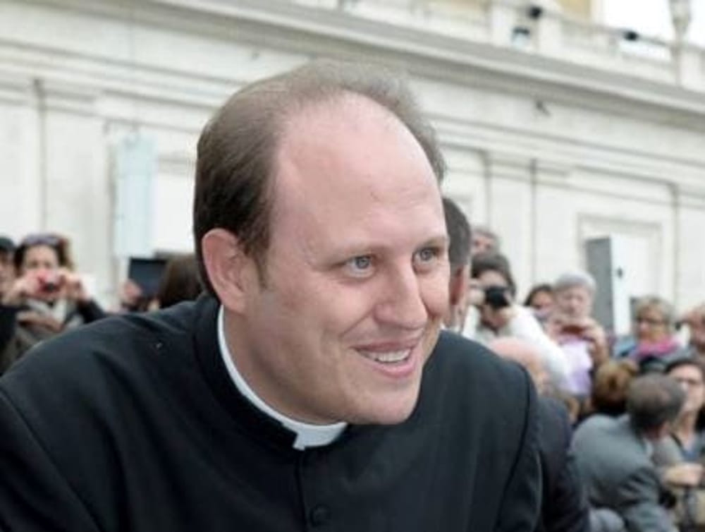 Condannato a 12 anni di carcere don Michele Barone, il prete falso esorcista