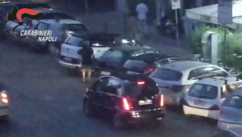 denunciati 4 parcheggiatori abusivi