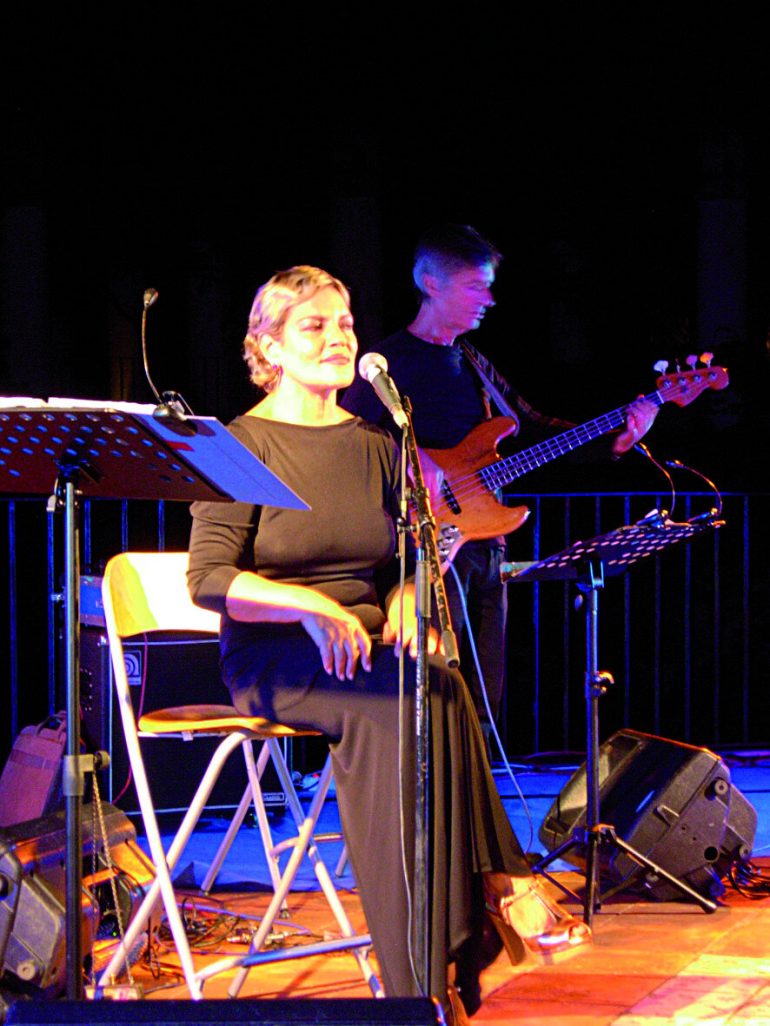 Continua ‘Devozioni’ a Torre del Greco con Antonella Ruggiero in concerto
