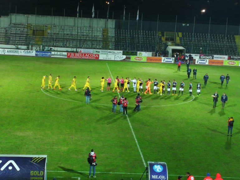 Alla Juve Stabia basta un gol di Paponi per aggiudicarsi il derby con la Cavese