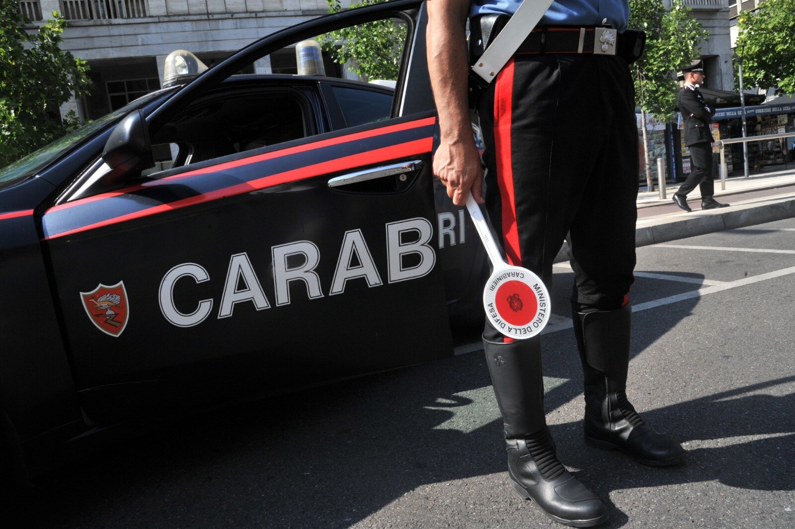 Roma. Non si ferma all’alt dei carabinieri: arrestata 24enne napoletana