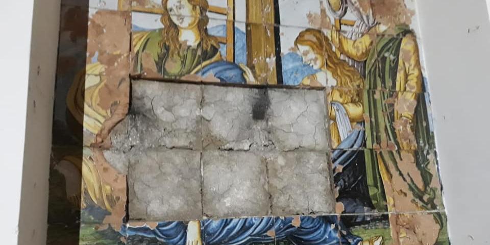 Botti Capodanno: petardi mandano in frantumi edicola votiva dell’800 nel Salernitano