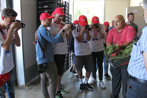 Dalla terra del fuoco al PAN di Napoli: ‘Ri-Scatta l’obiettivo’. Inaugurazione 22 dicembre