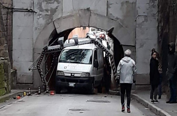 Caserta, incidenti al Ponte Ercole: il Comune prende una decisione