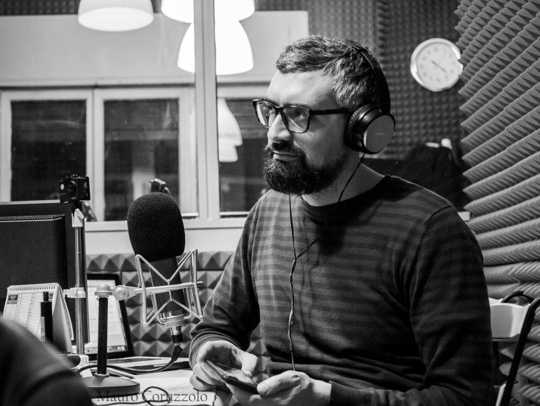 Al Club 33 Giri la presentazione del libro ‘Di che cosa parla veramente una canzone’ di Raffaele Calvanese