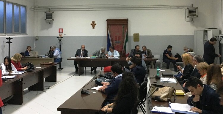 Santa Maria Capua Vetere, il Consiglio Comunale storna 225mila euro ai servizi sociali