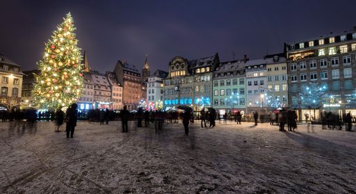 Strasburgo, attentato al mercatino di Natale: due morti e oltre 11 i feriti